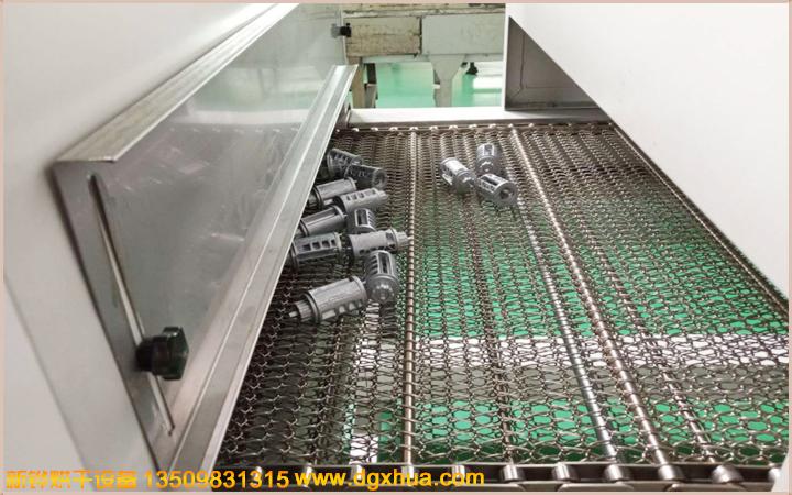 1594901410341288.jpg 汽车配件烘干机.jpg